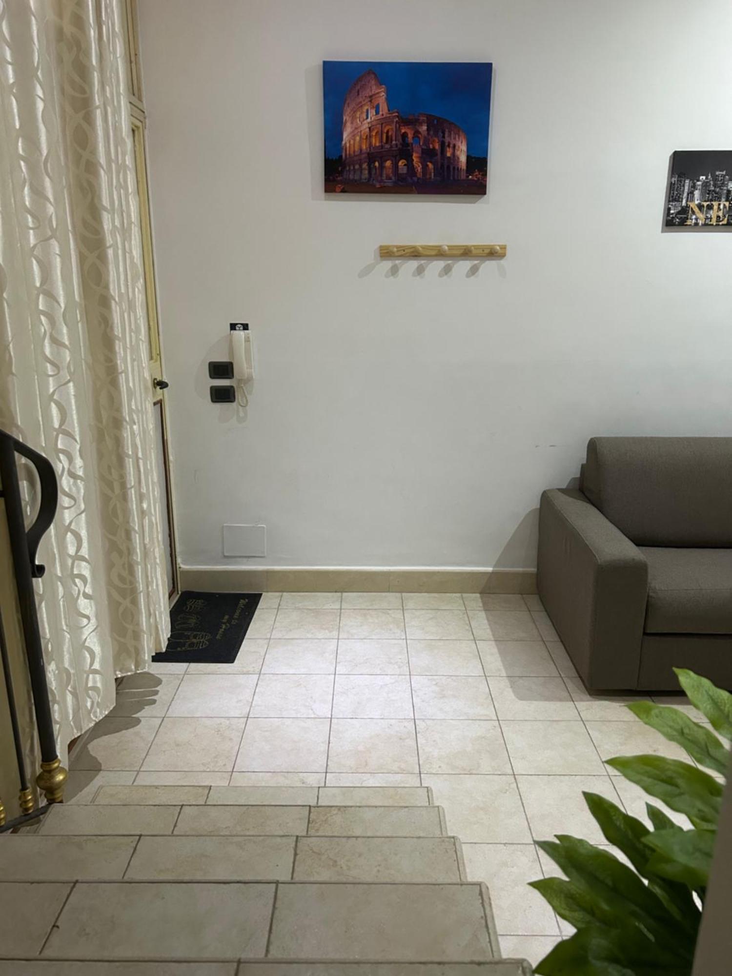 La Dependance Apartment บาร์เลตตา ภายนอก รูปภาพ